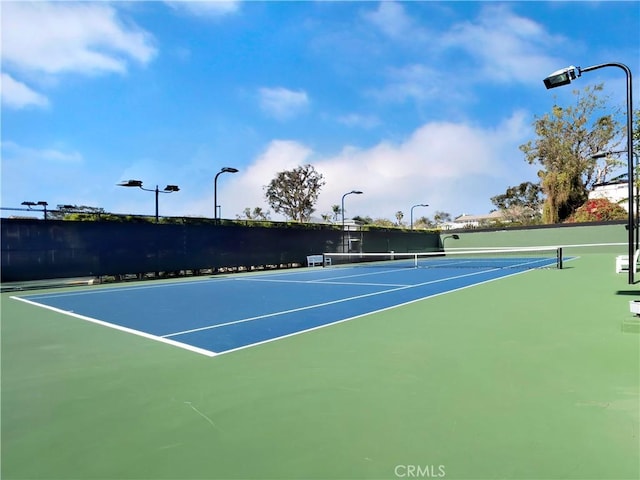15 N Callecita, Laguna Beach, CA 92651 - view of tennis court featuring community basketball court