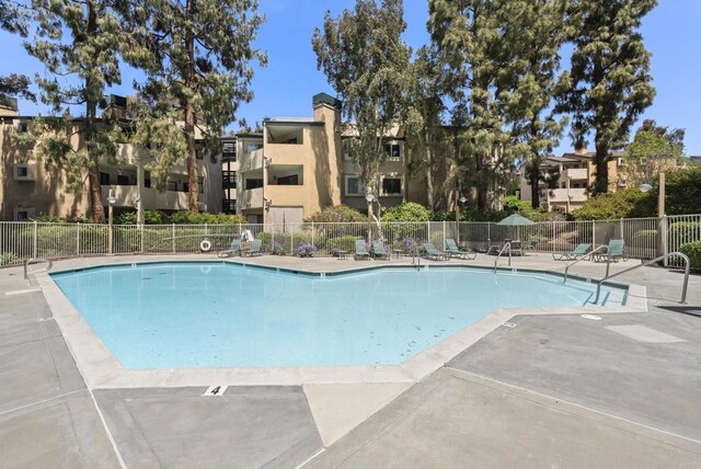 9725 Mesa Springs Way Unit 176, San Diego, CA 92126 - community pool with a patio