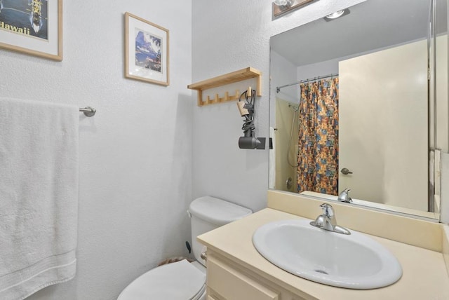 9725 Mesa Springs Way Unit 176, San Diego, CA 92126 - bathroom with vanity, a shower with curtain, and a textured wall