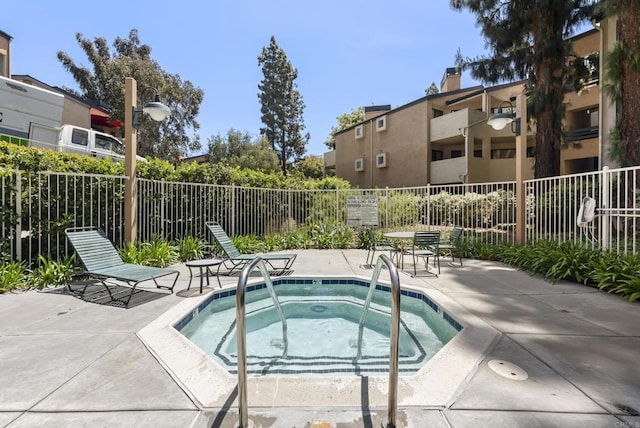 9725 Mesa Springs Way Unit 176, San Diego, CA 92126 - view of pool featuring a hot tub and a patio area