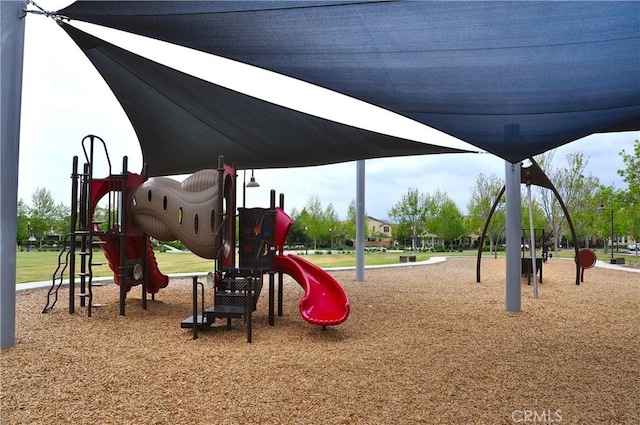 4160 S Bodega Way Unit 2, Ontario, CA 91761 - view of community jungle gym
