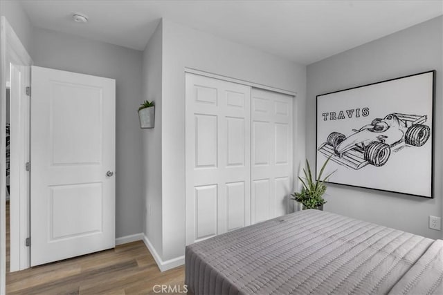 4612 W 161st St, Lawndale, CA 90260 - bedroom with wood finished floors, a closet, and baseboards