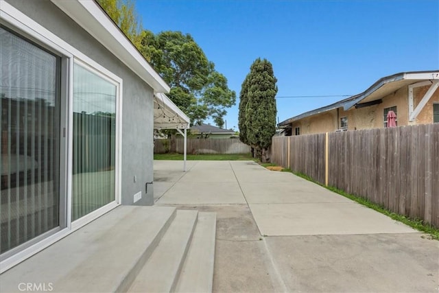 4612 W 161st St, Lawndale, CA 90260 - fenced backyard featuring a patio area