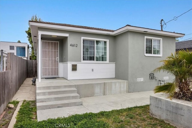 4612 W 161st St, Lawndale, CA 90260 - view of front of house featuring stucco siding