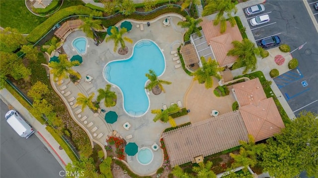 26396 Arboretum Way Unit 2906, Murrieta, CA 92563 - aerial view of a pool area