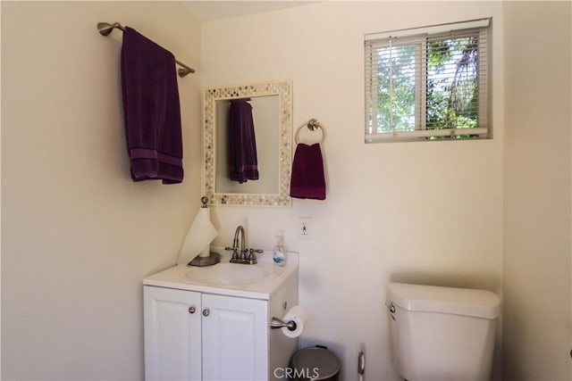 2812 Sunnywood Dr, Fullerton, CA 92835 - bathroom with toilet and vanity