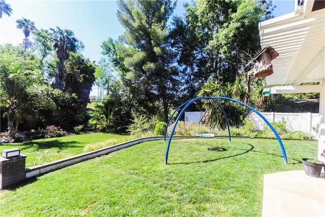 2812 Sunnywood Dr, Fullerton, CA 92835 - view of yard
