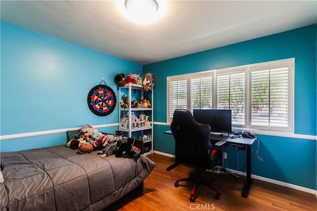 2812 Sunnywood Dr, Fullerton, CA 92835 - bedroom with wood finished floors and baseboards