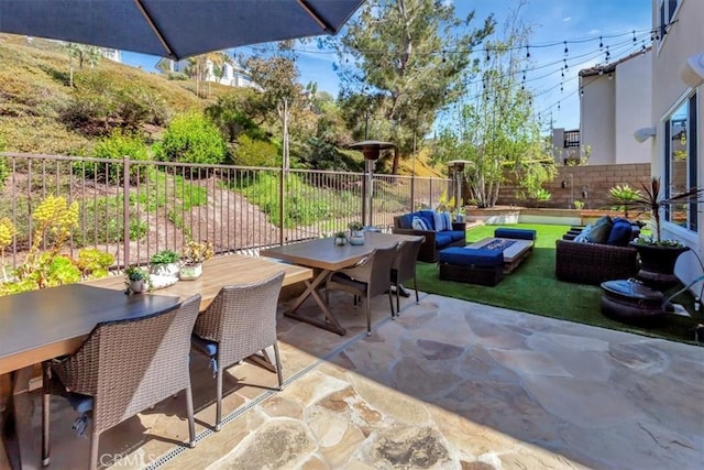1711 Colina Terrestre, San Clemente, CA 92673 - fenced backyard featuring an outdoor hangout area, outdoor dining area, and a patio area