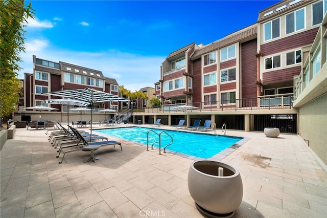 4300 Via Dolce Unit 316, Marina Del Rey, CA 90292 - community pool featuring a patio area