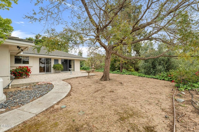 1530 Calle Portada, Camarillo, CA 93010 - view of yard featuring a patio