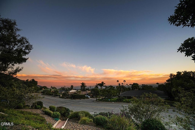 1695 E Loma Alta Dr, Altadena, CA 91001