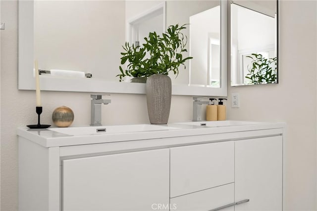 2122 Via Aguila, San Clemente, CA 92673 - bathroom with double vanity