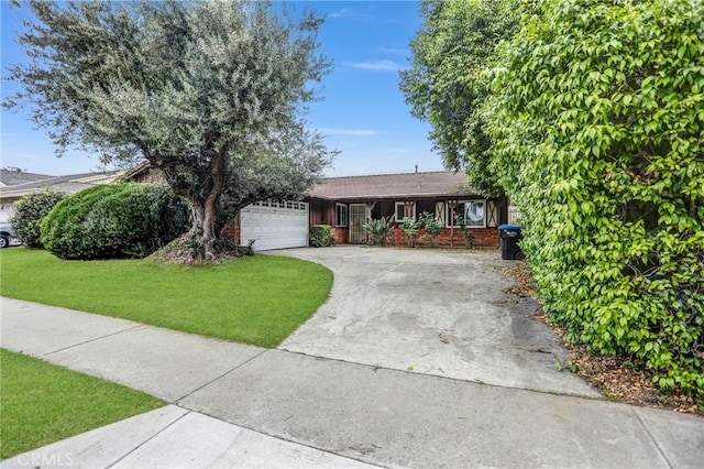1414 Fairplain Ave, Whittier, CA 90601 - ranch-style home featuring a garage, a front yard, and driveway