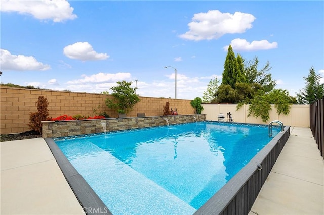 37544 River Oats Ln, Murrieta, CA 92563 - view of swimming pool featuring a fenced backyard and a fenced in pool