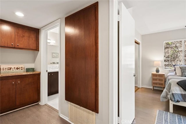 804 N Juanita Ave Unit B, Redondo Beach, CA 90277 - interior space featuring light wood-type flooring, baseboards, recessed lighting, and visible vents