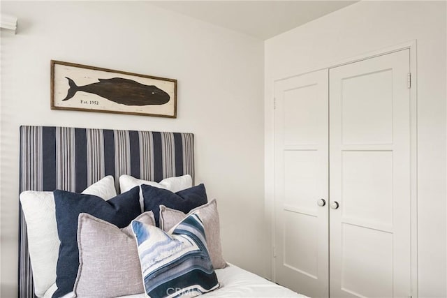 bedroom with a closet