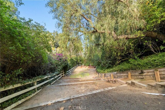 14 Chuckwagon Rd, Rolling Hills, CA 90274 - exterior space