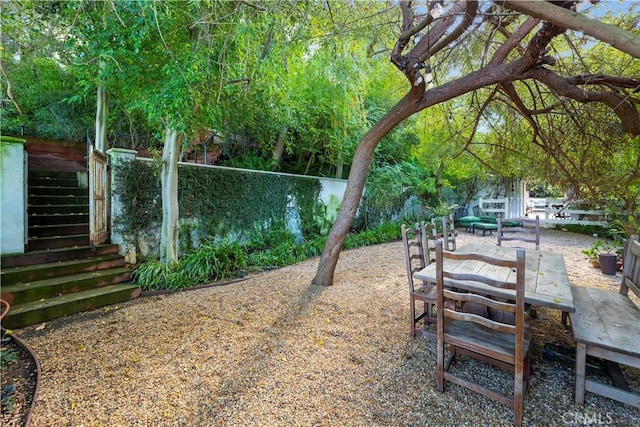 14 Chuckwagon Rd, Rolling Hills, CA 90274 - view of yard with a patio and fence