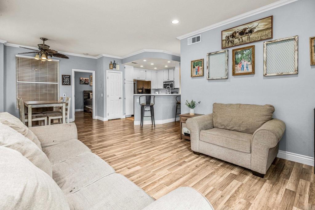 19431 Rue De Valore Unit 31F, Lake Forest, CA 92610 - photo 1