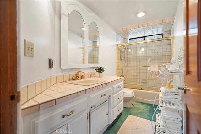 2116 Ironwood Ct, Pine Mountain Club, CA 93222 - full bath with toilet, vanity, and bath / shower combo with glass door