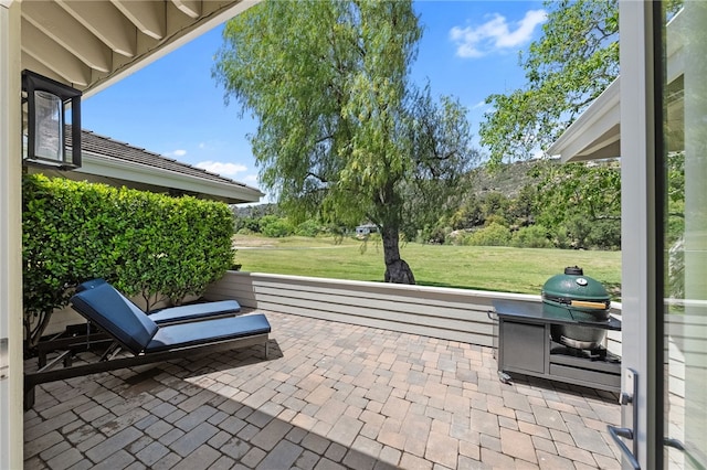38101 Stone Meadow Dr, Murrieta, CA 92562 - view of patio / terrace