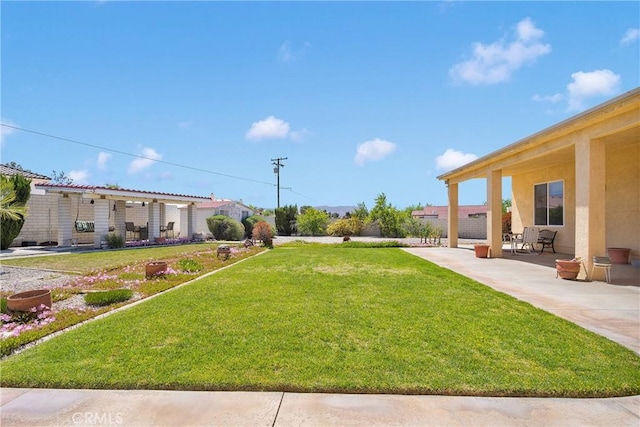 view of yard with a patio