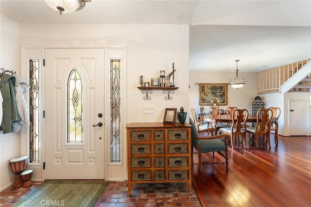 19852 Pandy Ct, Canyon Country, CA 91351 - foyer featuring baseboards and a textured ceiling