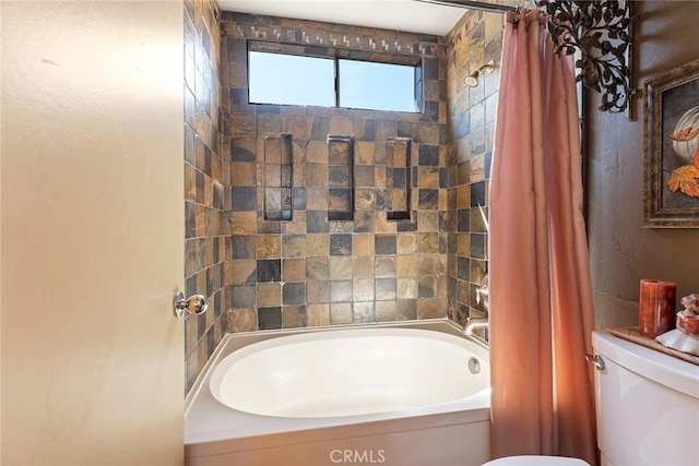19852 Pandy Ct, Canyon Country, CA 91351 - bathroom with shower / bathtub combination with curtain and toilet