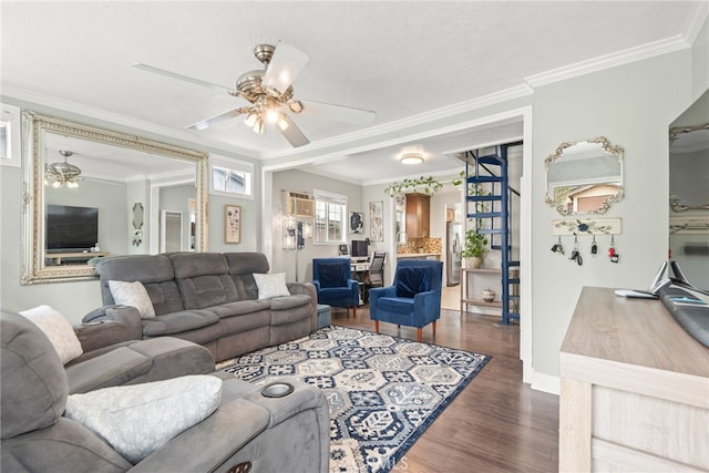 living area featuring crown molding, a ceiling fan, dark wood-style flooring, and baseboards