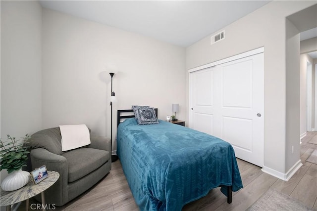 1866 Homestead Pl, San Luis Obispo, CA 93405 - bedroom featuring wood finished floors, a closet, and baseboards