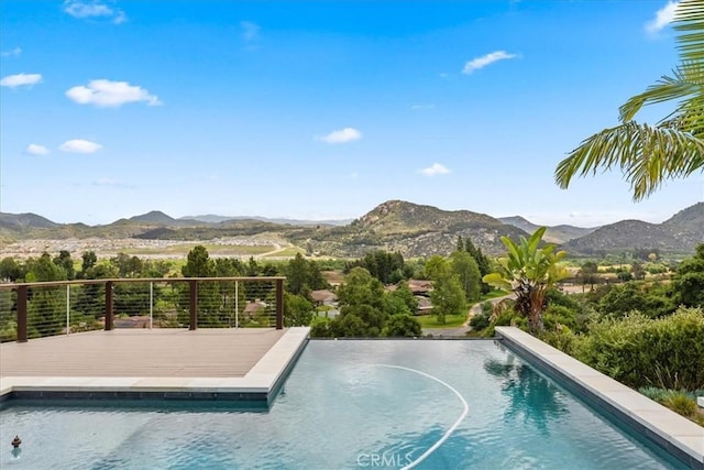 2836 Mesa Grove Rd, Fallbrook, CA 92028 - view of pool with a deck with mountain view