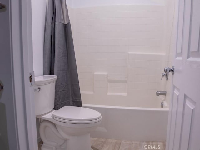 1334 Pinehurst Dr, Calimesa, CA 92320 - bathroom with toilet and shower / bath combo