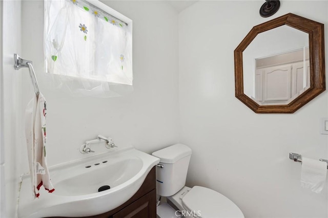 318 E 11th St, Pomona, CA 91766 - bathroom with toilet and vanity