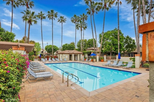 2800 Keller Dr Unit 285, Tustin, CA 92782 - pool with a patio area and fence