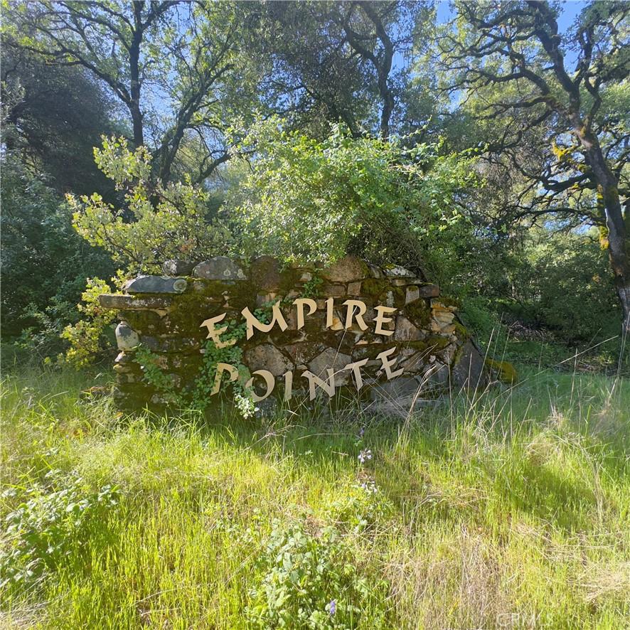 204 Empire Point Dr, Oroville, CA 95966 - photo 2