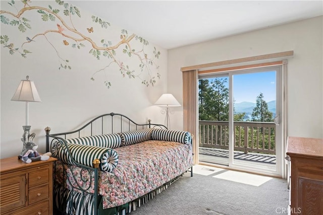 432 Grizzly Rd, Lake Arrowhead, CA 92352 - bedroom with access to exterior, carpet, and a mountain view
