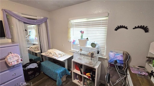 1954 Elizabeth Ave, Corning, CA 96021 - interior space featuring wood finished floors