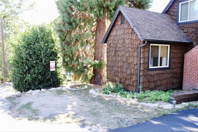 29387 Lake View Dr, Cedar Glen, CA 92321 - view of property exterior with an outbuilding