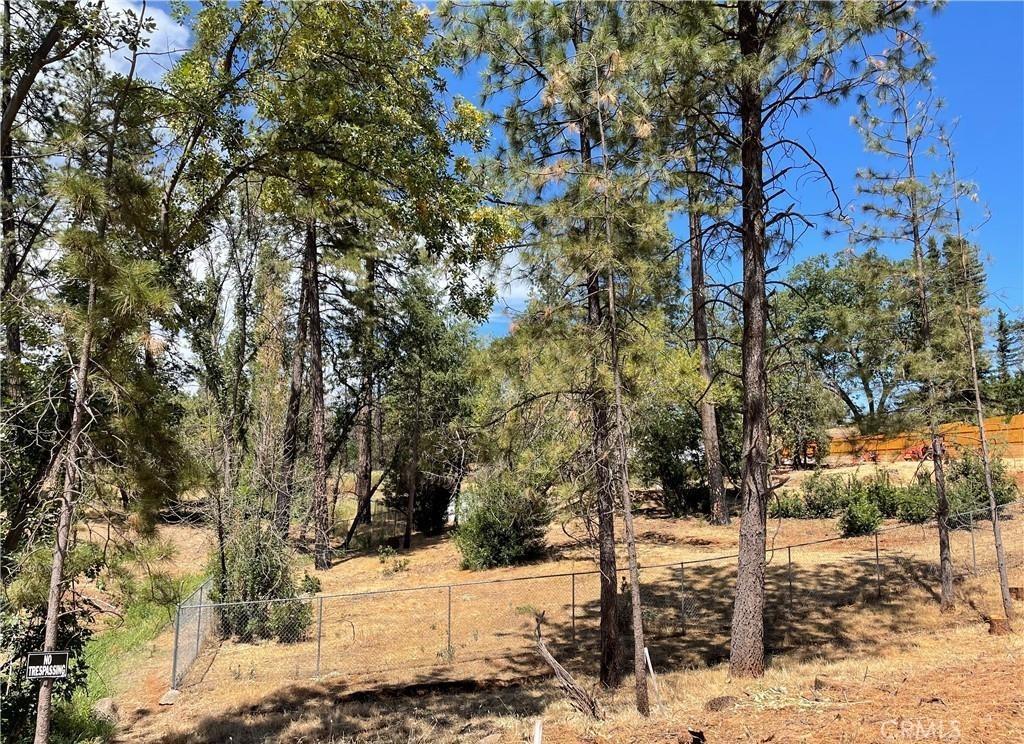 5035 Country Club Dr, Paradise, CA 95969