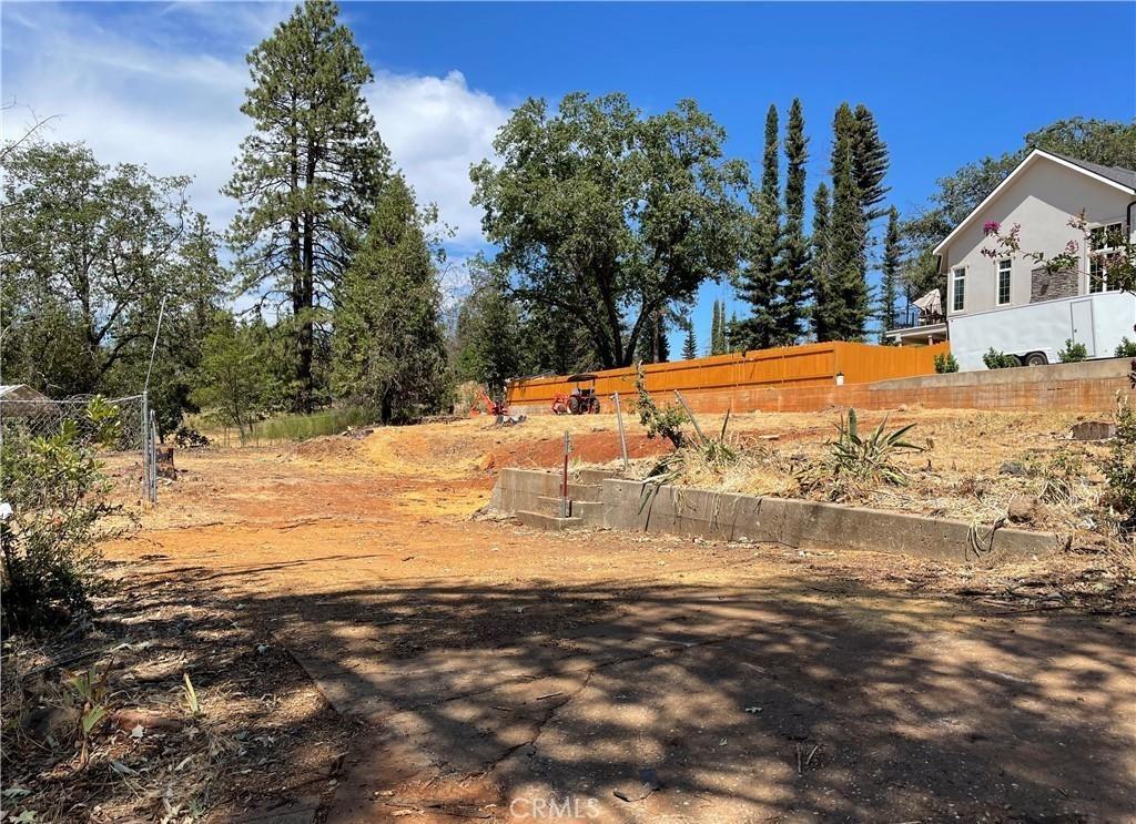 5035 Country Club Dr, Paradise, CA 95969
