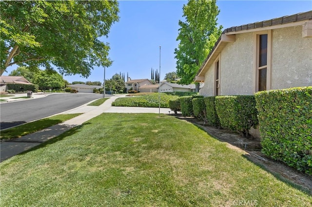 5655 Via Mensabe, Riverside, CA 92506 - view of grassy yard