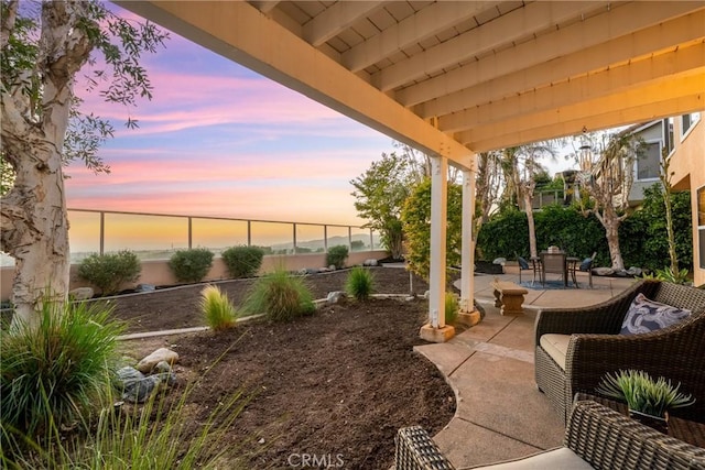 43 La Sordina, Rancho Santa Margarita, CA 92688 - view of patio featuring a fenced backyard