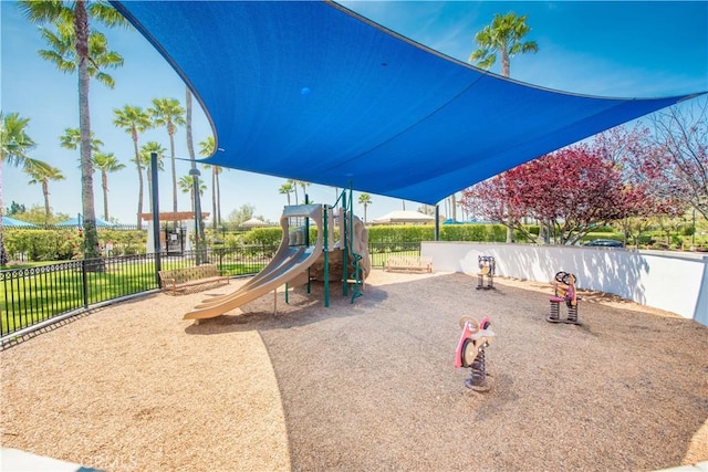 11534 Alana Ln, Beaumont, CA 92223 - communal playground with fence