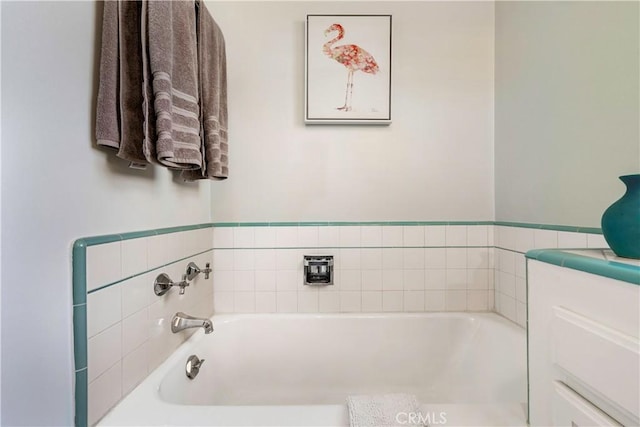 4723 E 3rd St, Long Beach, CA 90814 - full bathroom with a garden tub