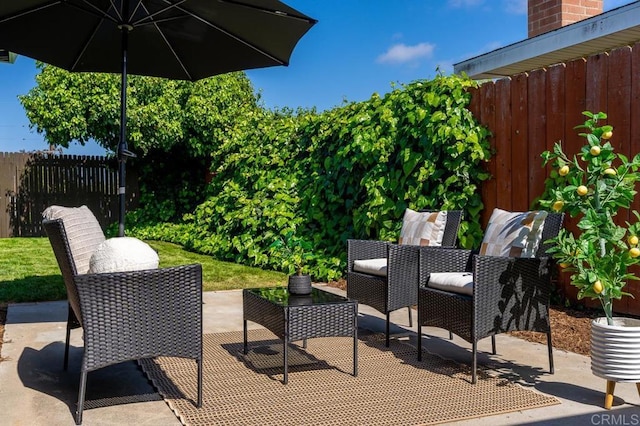 2263 Finch Ln, San Diego, CA 92123 - view of patio / terrace