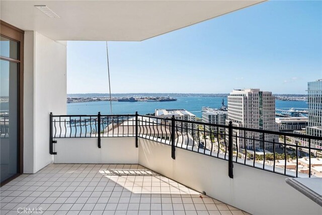 700 W Harbor Dr Unit 2301, San Diego, CA 92101 - photo 1