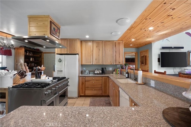 2104 St Bernard Dr, Pine Mountain Club, CA 93222 - photo 13