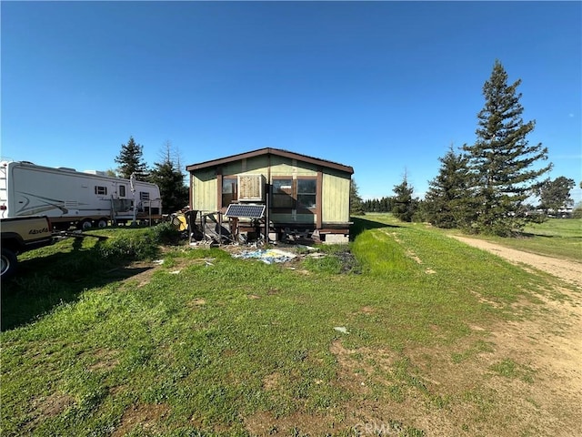 23271 Olive Ave, Gerber, CA 96035 - exterior space featuring a lawn