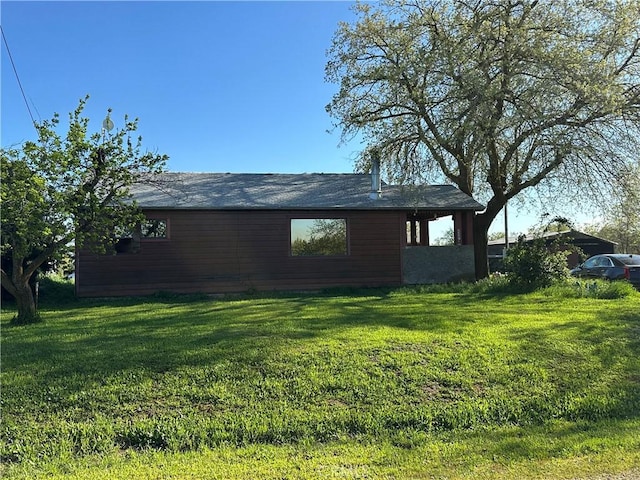 23271 Olive Ave, Gerber, CA 96035 - view of property exterior with a lawn
